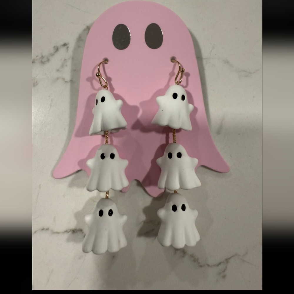 ✨️👻NWT HALLOWEEN Ghost 👻👻👻Earrings/👻👻👻👻✨️